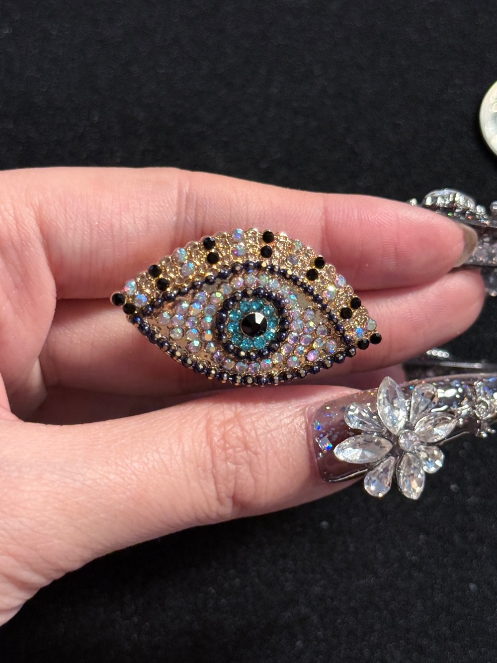 Sparkling Evil Eye ring with Blue Center - Picture 3 of 4